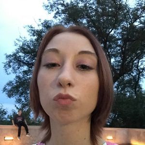 Meet your Posher, Kayley